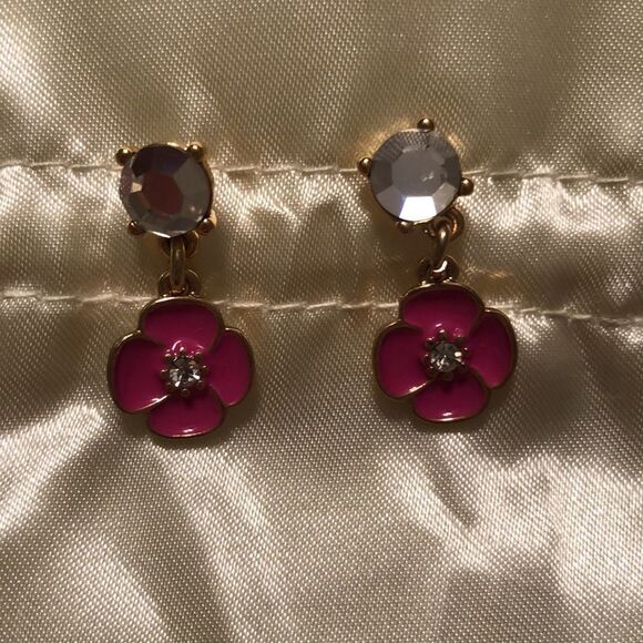 Pink Four Leaf Flower with Gold Tones Earrings - Picture 1 of 4
